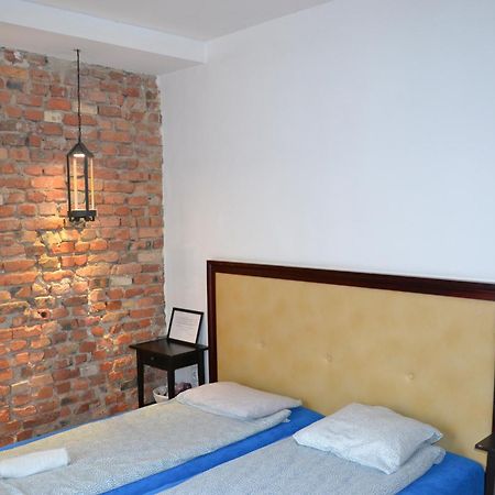 Flores Apartament 卡托维兹 外观 照片