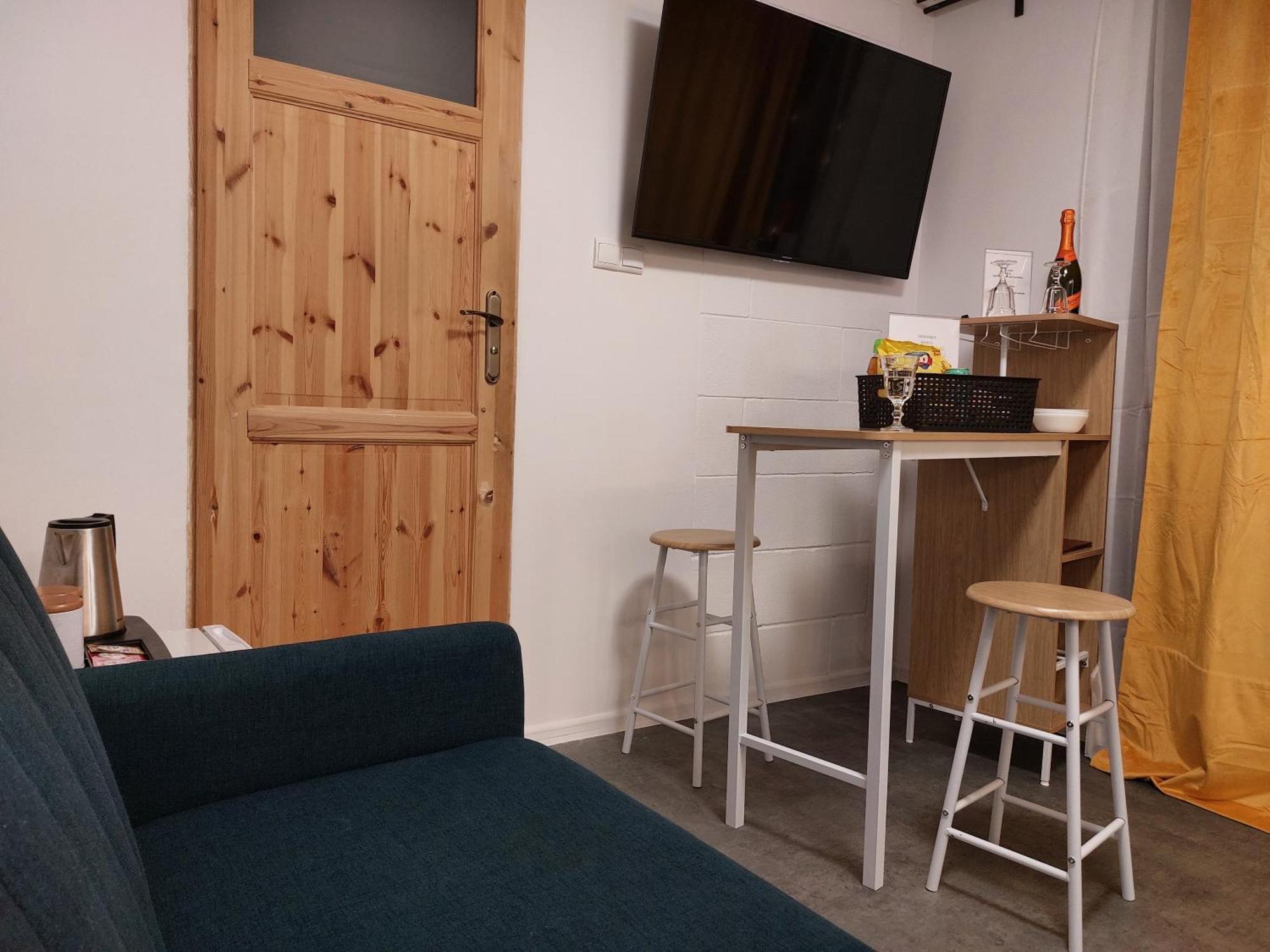 Flores Apartament 卡托维兹 客房 照片