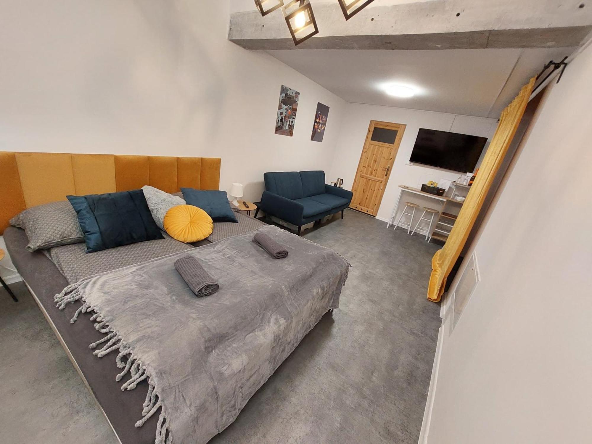 Flores Apartament 卡托维兹 客房 照片