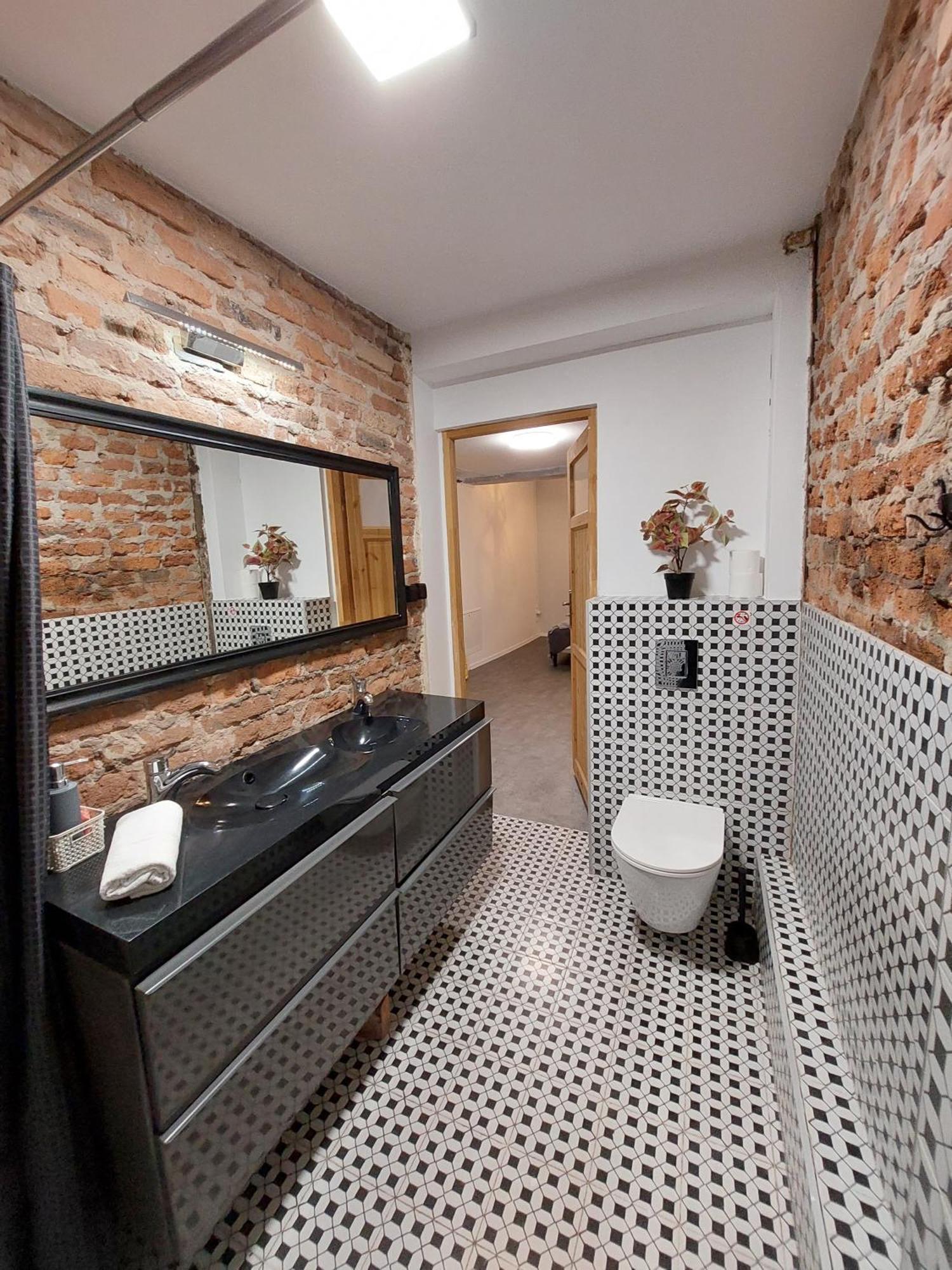 Flores Apartament 卡托维兹 客房 照片