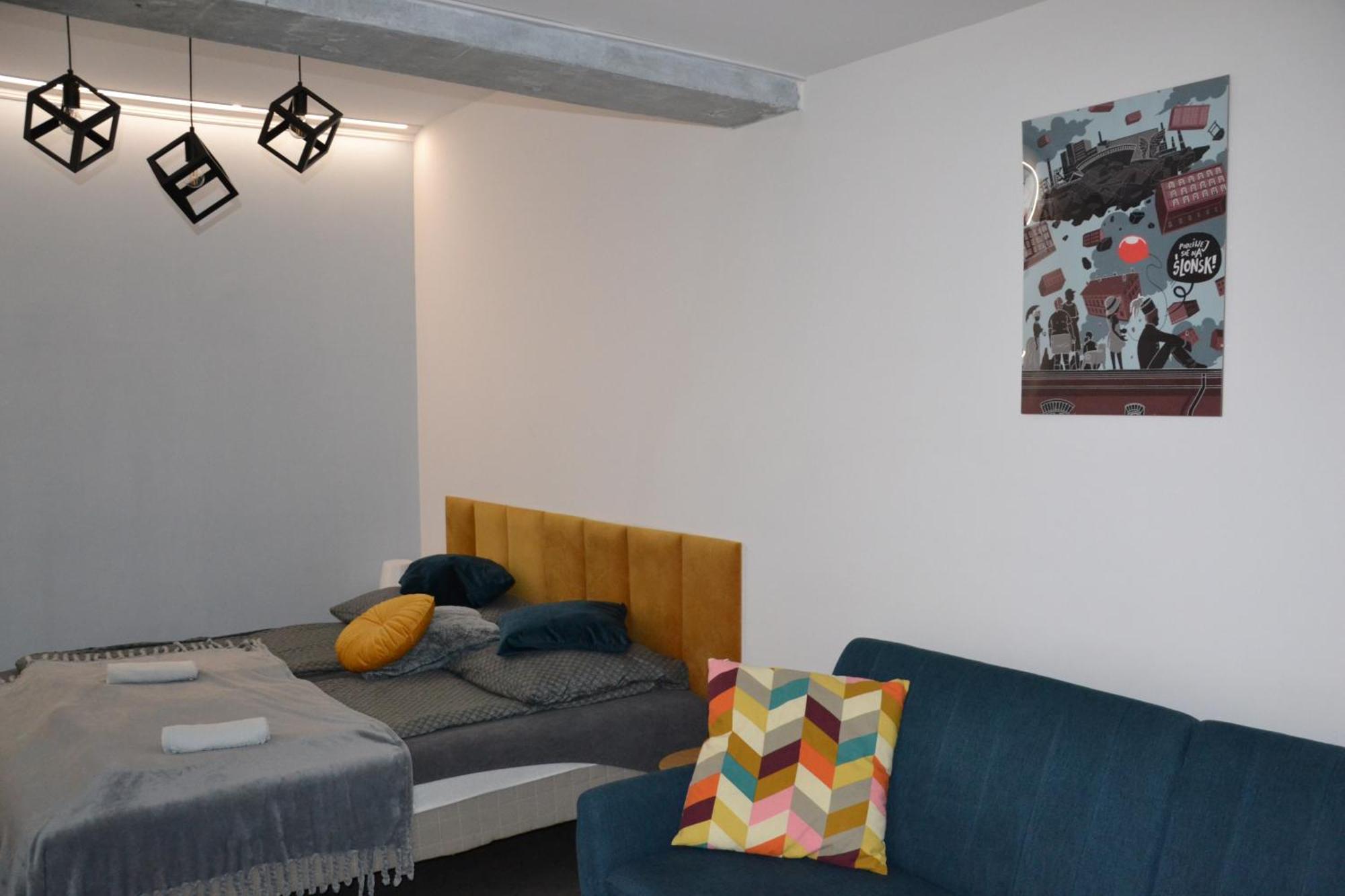 Flores Apartament 卡托维兹 外观 照片