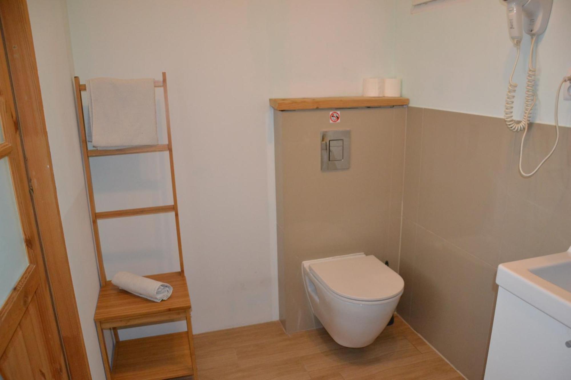 Flores Apartament 卡托维兹 外观 照片