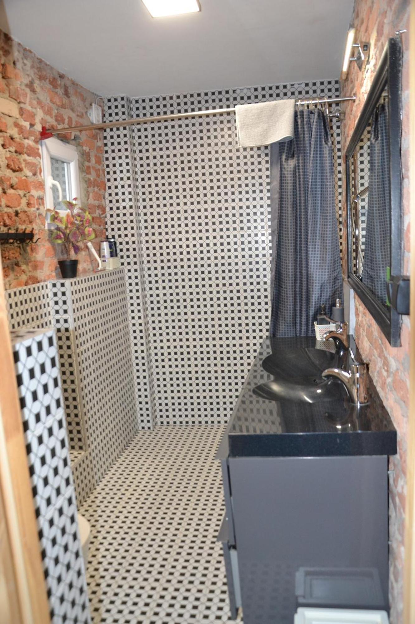 Flores Apartament 卡托维兹 外观 照片