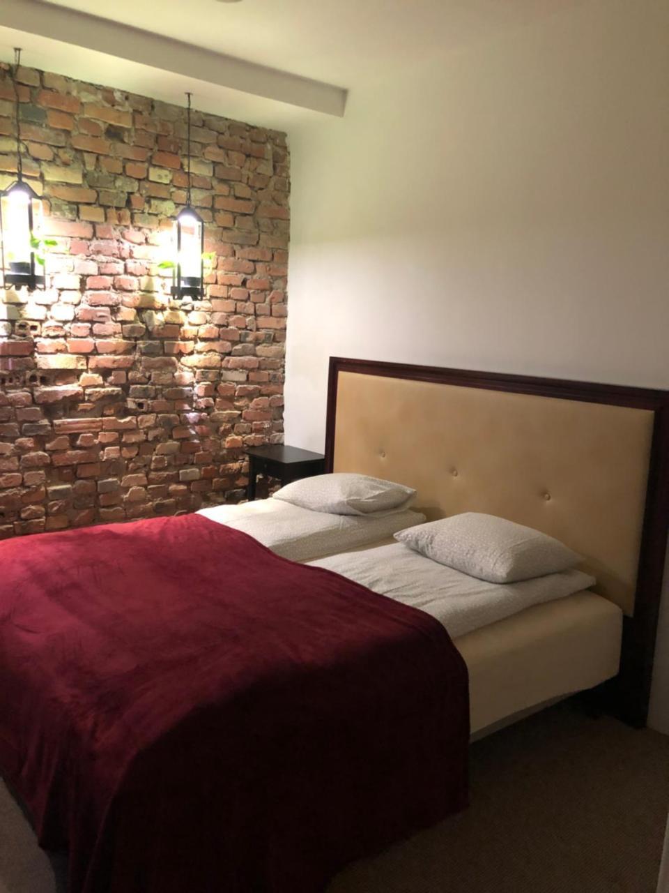 Flores Apartament 卡托维兹 外观 照片